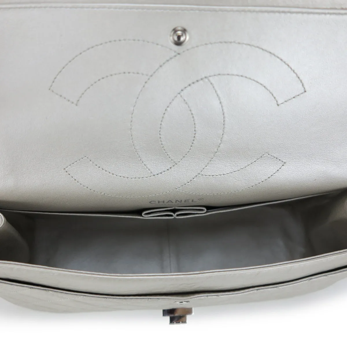2.55 Reissue Flap Bag Size 227 in Cream Silver Aged Calfskin