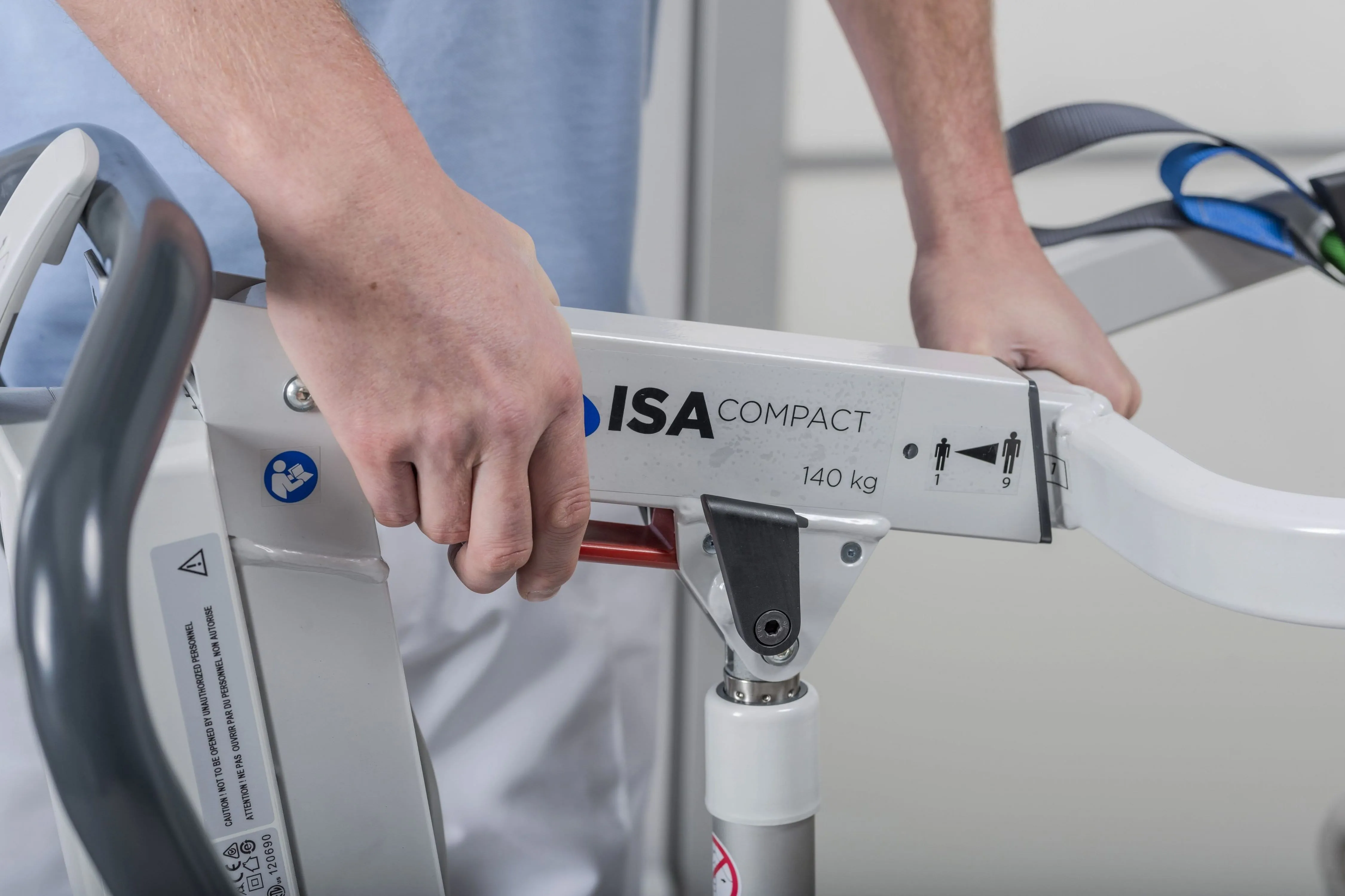 Invacare ISA XPlus Compact Electric Stand Assist (Sit-to-Stand) Patient Lift 450lb