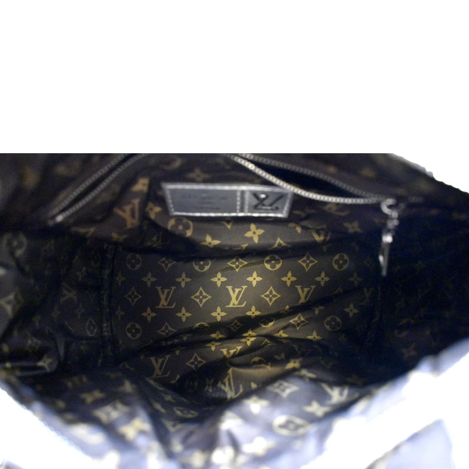 LOUIS VUITTON Speedy Bandouliere 25 Econyl Nylon Pillow Shoulder Bag Silver