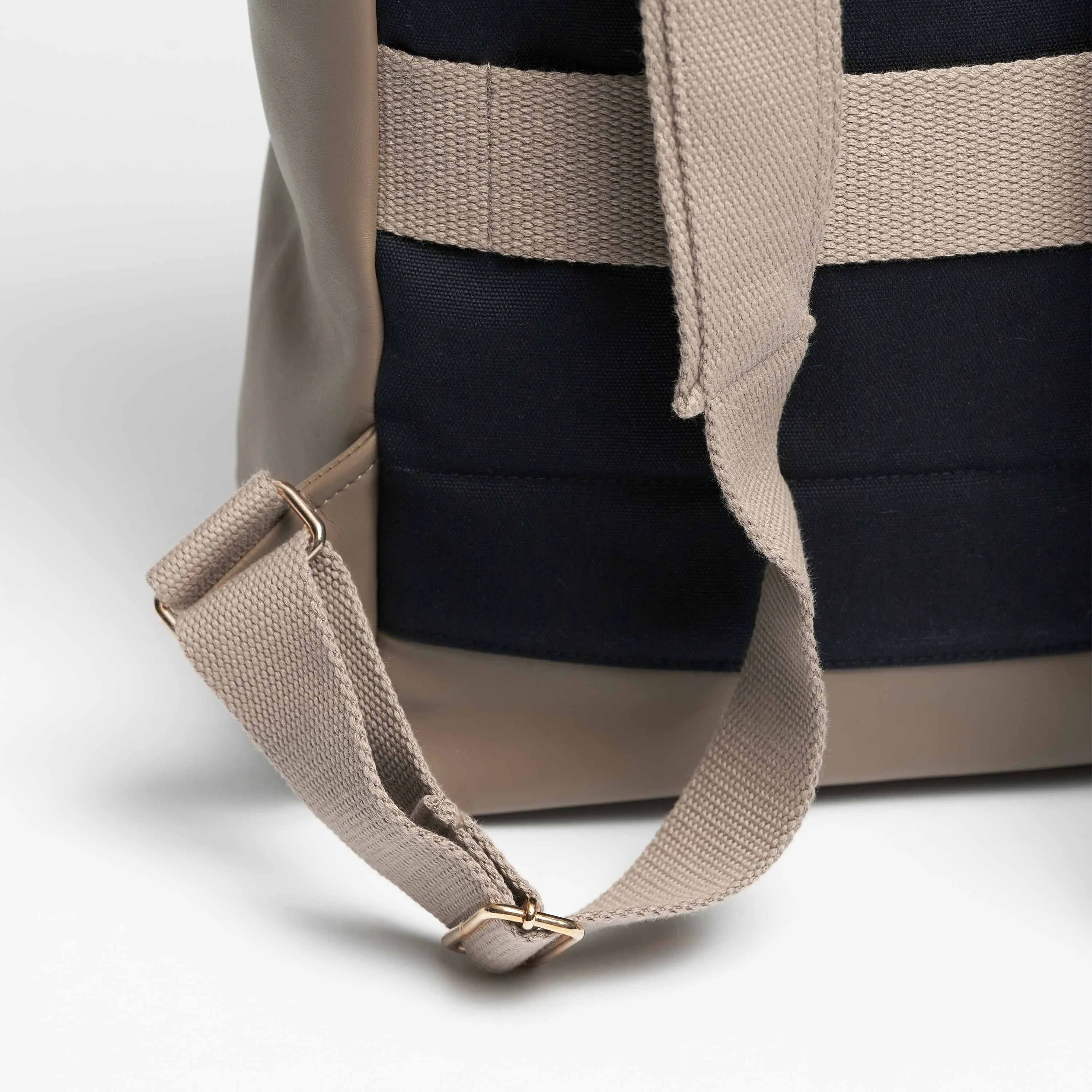 Oleatex Vegan Olive Leather Foldtop Backpack | Mocha Brown