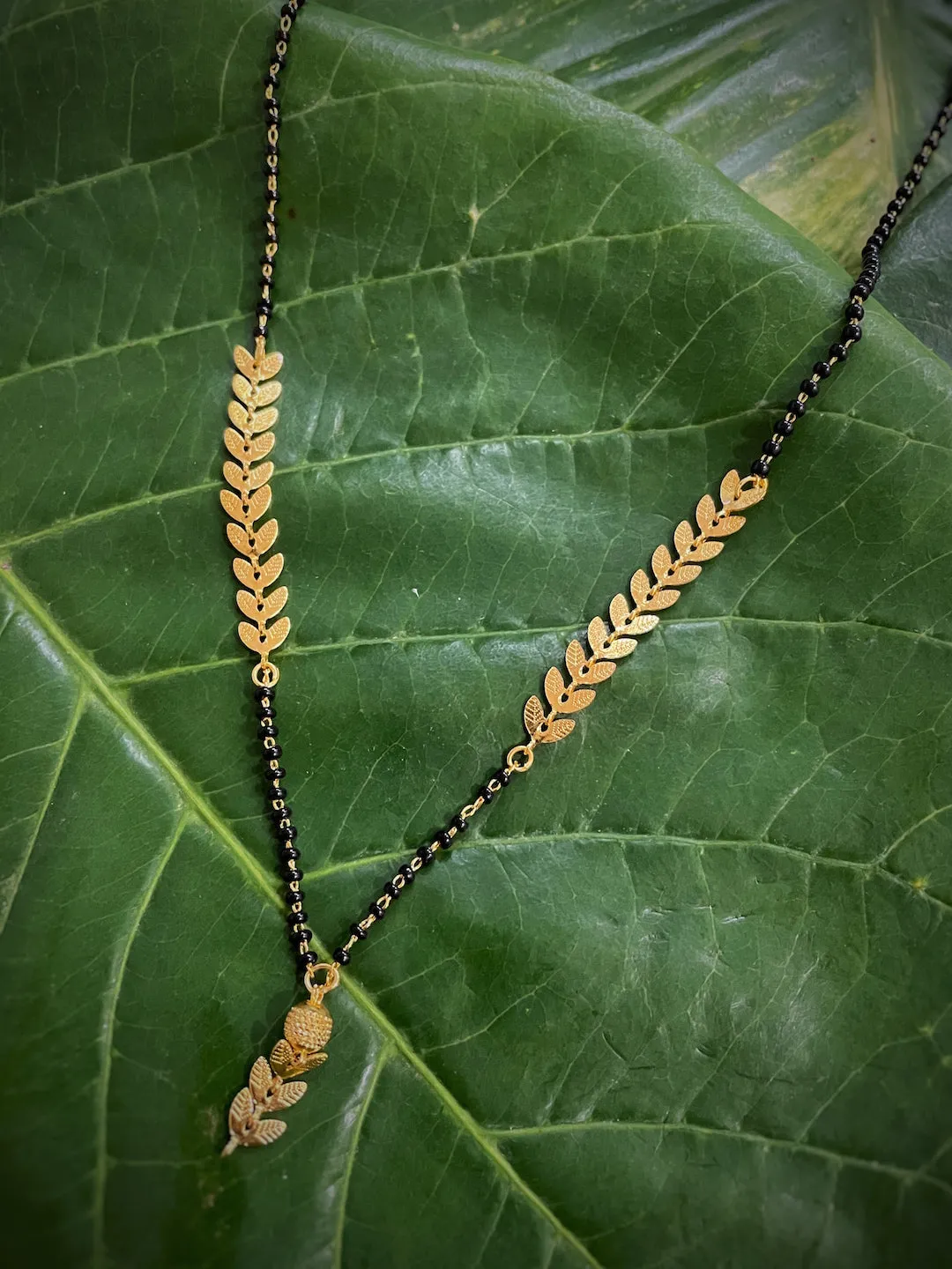 Short Mangalsutra Designs Gold Plated Leaf Design Pendant & Chain with Latkan (20 Inches)
