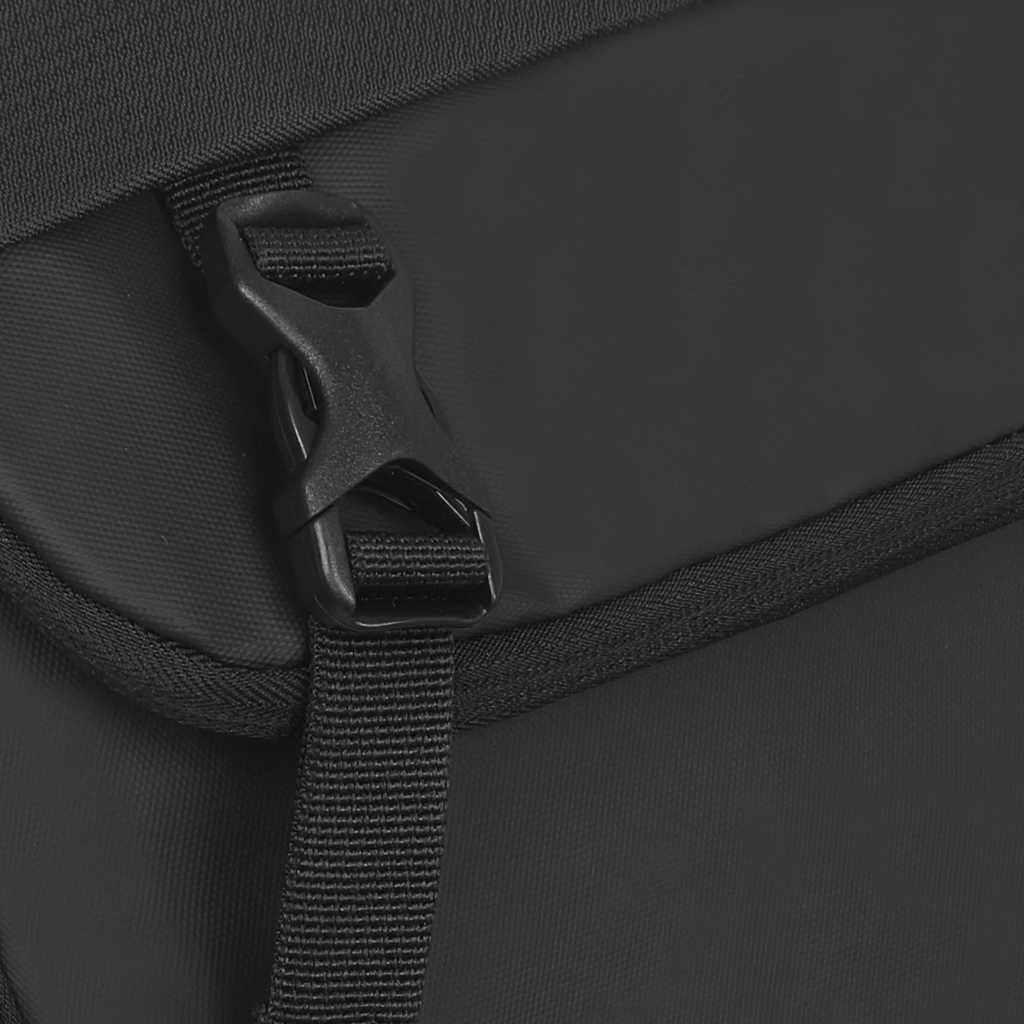 Skybags XELIUS PLUS 01 BLACK