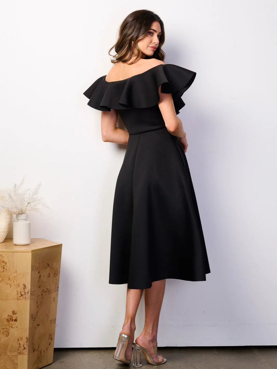 WOMEN'S OFF SHOULDER POCKETS FIT & FLARE BANDAGE RUFFLE MIDI DRESS