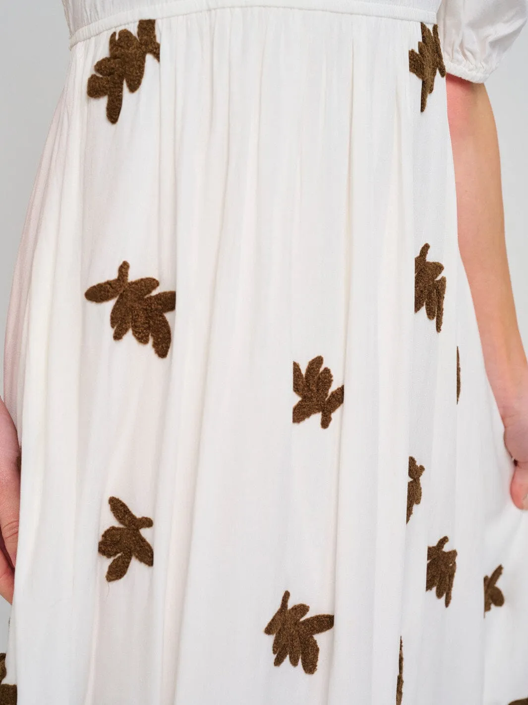 WOMEN'S SHORT PUFF SLEEVE SQUARE NECK FRONT POCKETS MIDI DRESS
