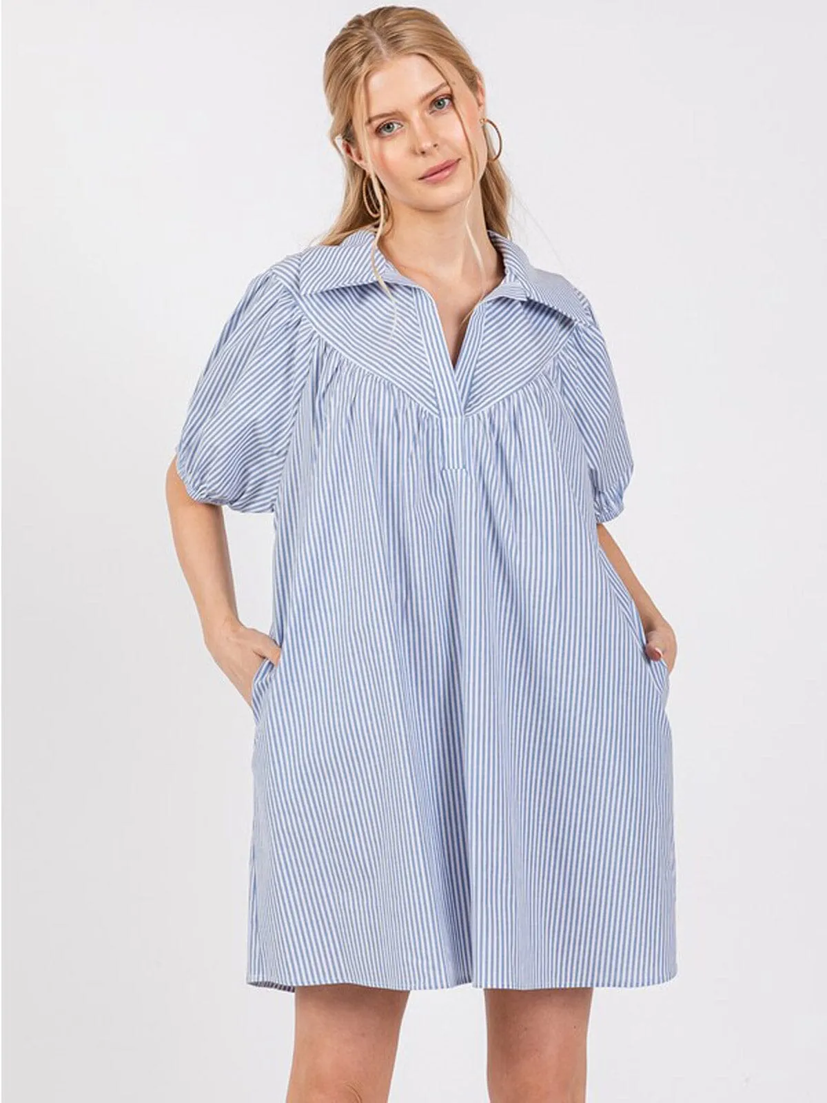 WOMEN'S SHORT SLEEVE V-NECK FRONT POCKETS STRIPES TUNIC MINI DRESS