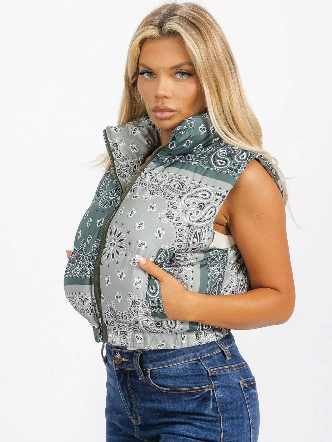 WOMEN'S SLEEVELESS ZIP UP FRONT POCKETS MULTI PRINT PUFFER VEST