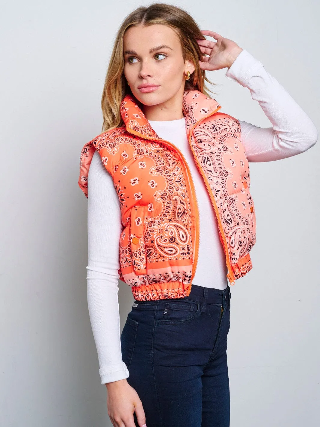 WOMEN'S SLEEVELESS ZIP UP FRONT POCKETS MULTI PRINT PUFFER VEST