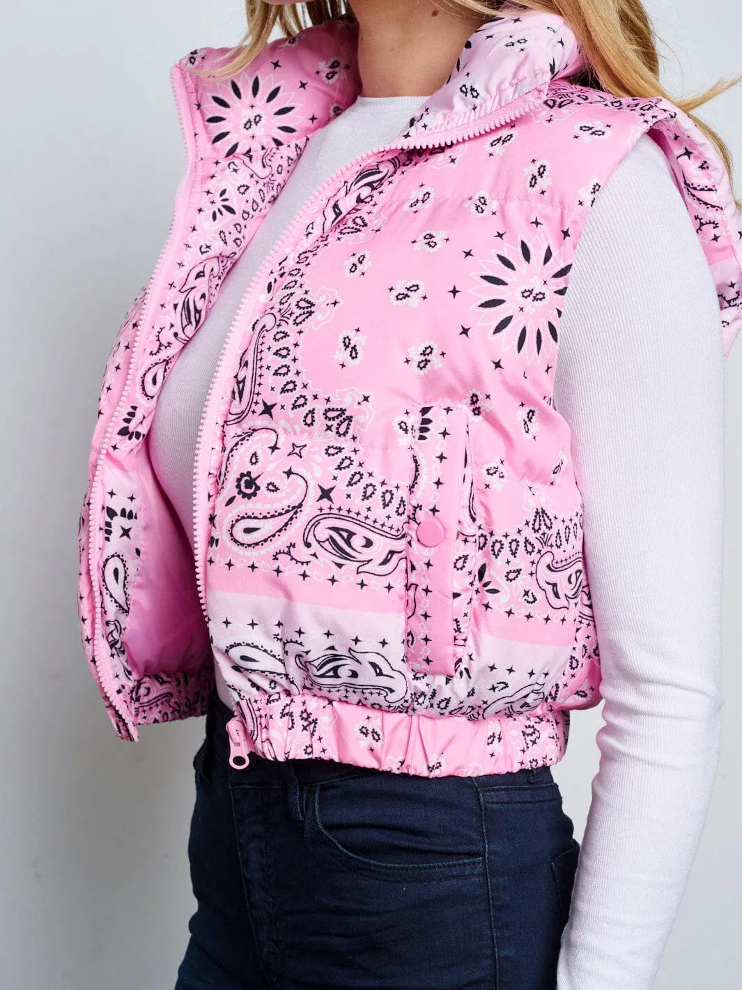 WOMEN'S SLEEVELESS ZIP UP FRONT POCKETS MULTI PRINT PUFFER VEST